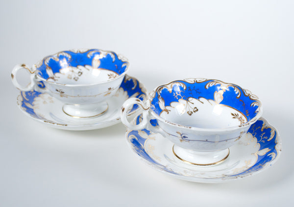 Pair of porcelain tea cups